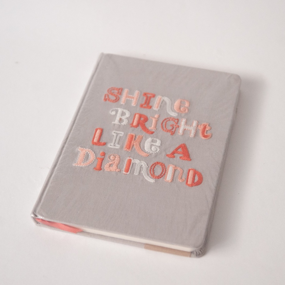 Print Fresh Cotton Embroidered Journal - Picture 4 of 7